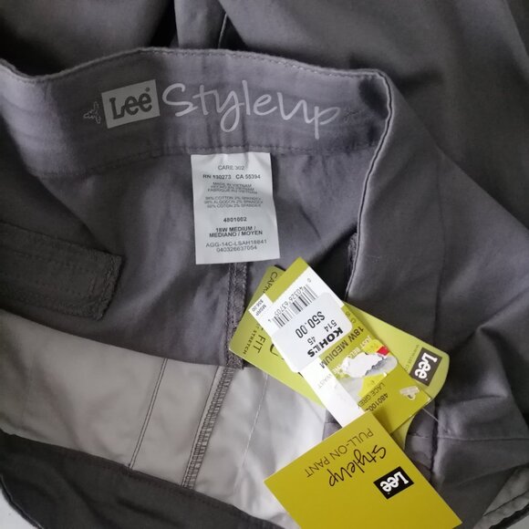 NWT Lee Womens Gray High Rise Flat Front Style Up Pull On Cropped Pants Size 18W - Picture 5 of 7